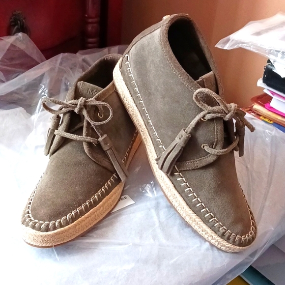 MICHAEL KORS Suede Moccasins type booties - Picture 8 of 14